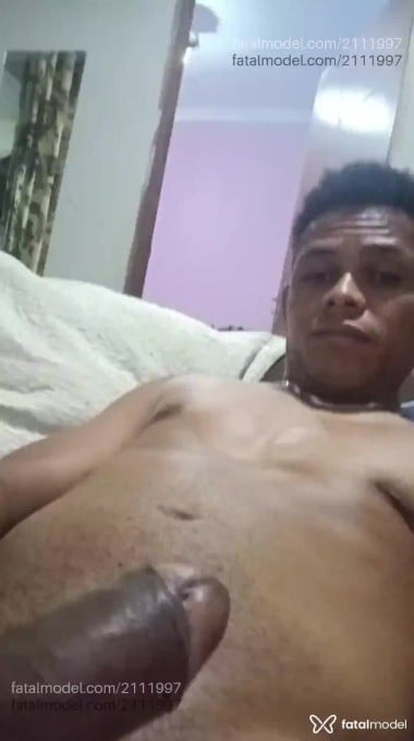 Acompanhante homem morena (o) de olhos castanhos em Recife - Marcone