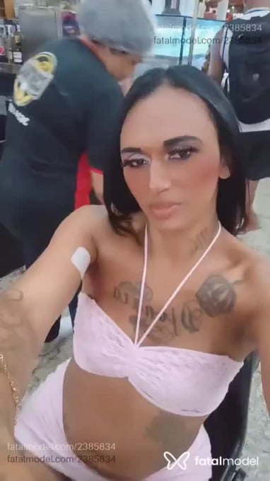 Acompanhante mulher trans morena (o) de olhos pretos - Cibellycicarelly