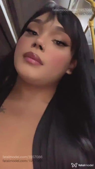 Acompanhante mulher trans morena (o) de olhos castanhos em São José dos Campos Acompanhante mulher trans morena (o) de olhos castanhos em São José dos Campos - Dafne vitoria