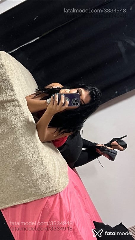 Acompanhante mulher morena (o) de olhos castanhos em Uberlândia - Beek Sanchez