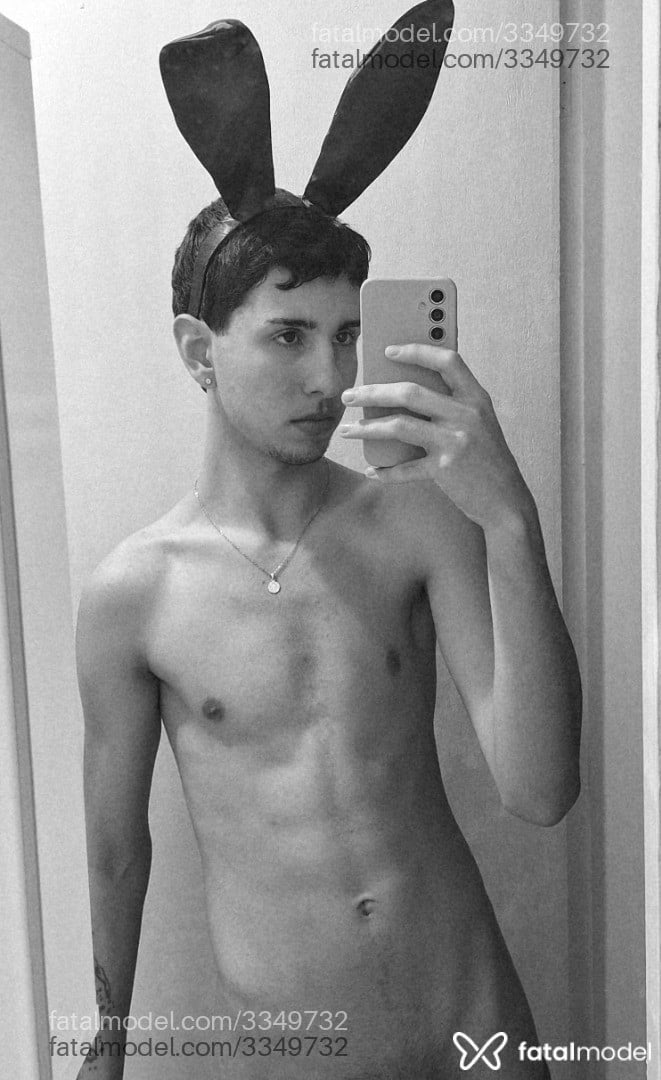 Acompanhante homem morena (o) de olhos castanhos em Passo Fundo - Maxxx