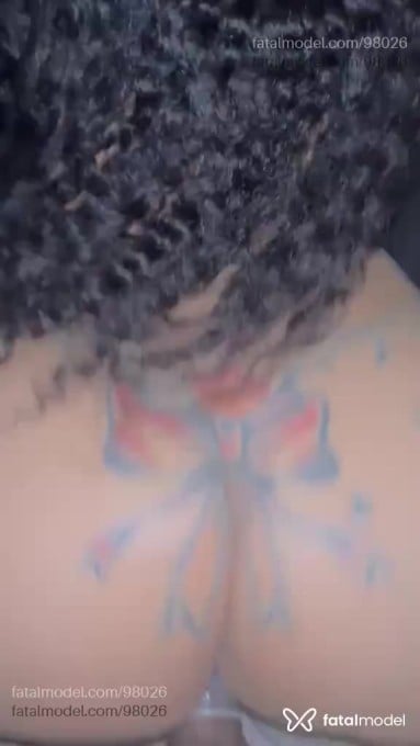 Acompanhante mulher trans morena (o) de olhos pretos - Ferdi Nanda Acompanhante mulher trans morena (o) de olhos pretos - Ferdi Nanda