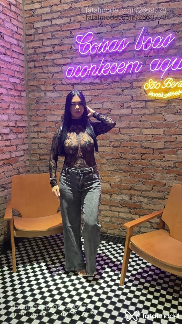 Acompanhante mulher morena (o) de olhos castanhos em Brasília - Natascha Loren