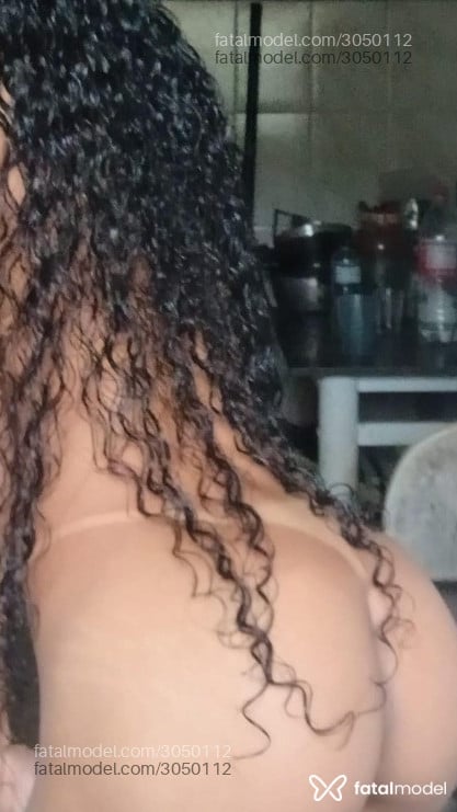 Acompanhante mulher morena (o) de olhos castanhos em São João Nepomuceno - Rebecca Soares