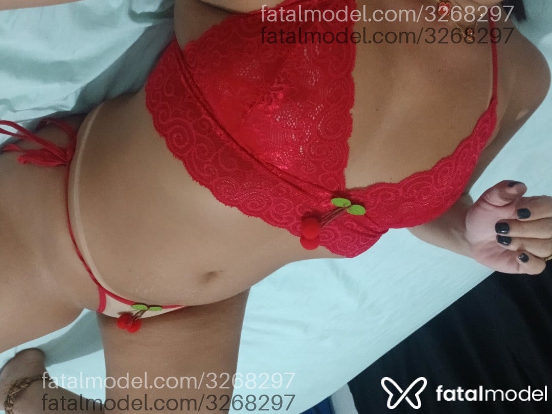 Acompanhante mulher morena (o) de olhos pretos em Diadema - Jadee