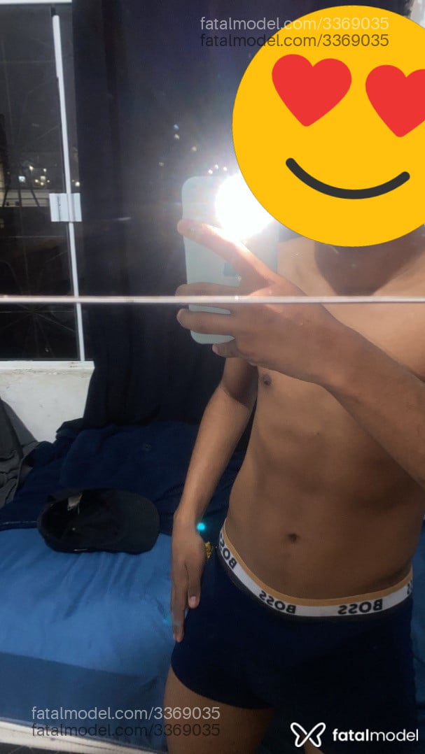 Acompanhante homem morena (o) de olhos pretos em Palhoça - Matheus