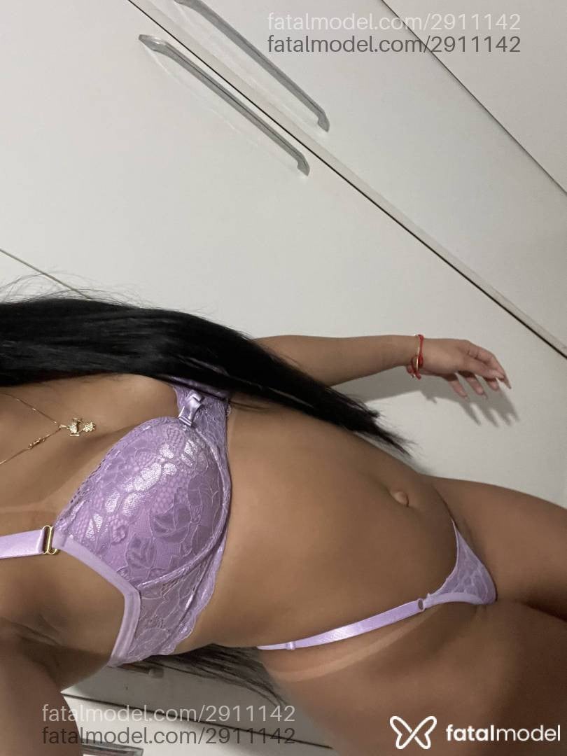 Acompanhante mulher morena (o) de olhos castanhos em Itajaí - Letícia Viera