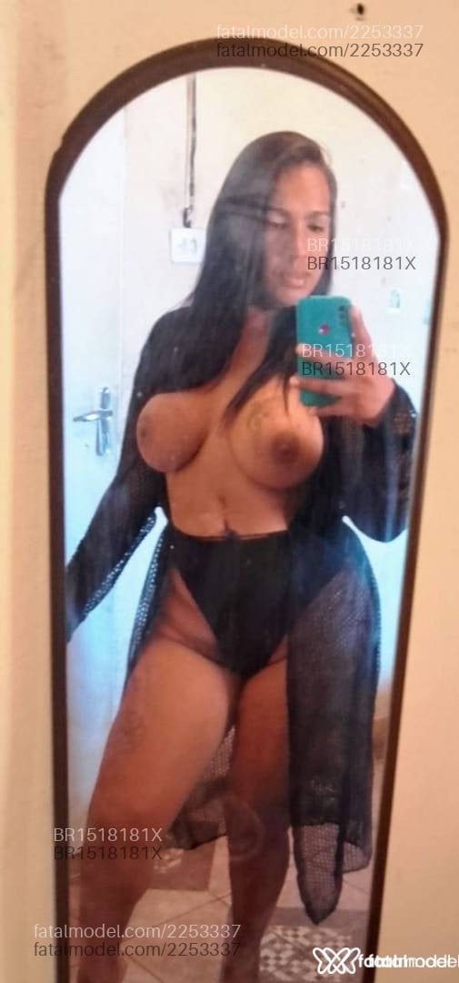 Acompanhante mulher trans morena (o) de olhos castanhos em Lins - Bianca