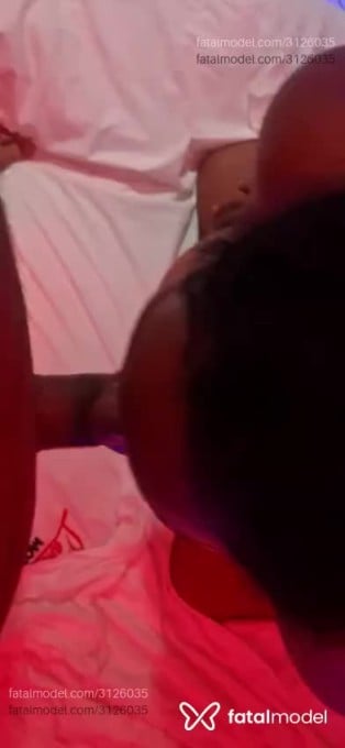 Acompanhante mulher morena (o) de olhos castanhos em Virtual Acompanhante mulher morena (o) de olhos castanhos em Virtual - Sapekinhaninfeta