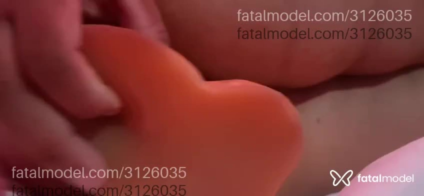 Acompanhante mulher morena (o) de olhos castanhos em Virtual Acompanhante mulher morena (o) de olhos castanhos em Virtual - Sapekinhaninfeta