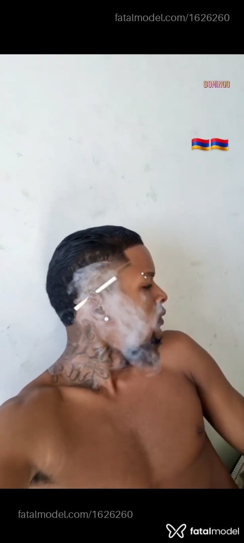Acompanhante homem morena (o) de olhos castanhos em Virtual - pedro