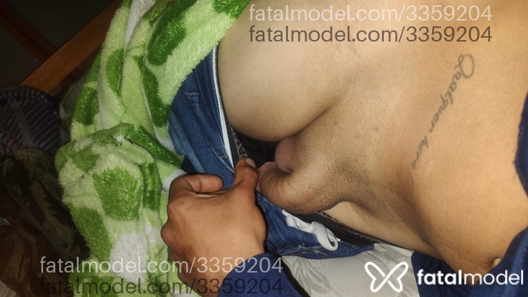 Acompanhante homem com cabelo castanho de olhos castanhos em Canoas - Douglas