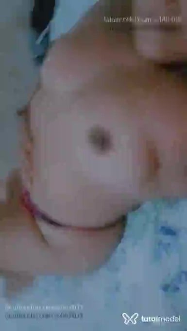 Acompanhante mulher ruiva (o) de olhos pretos - Ruvinha Acompanhante mulher ruiva (o) de olhos pretos - Ruvinha