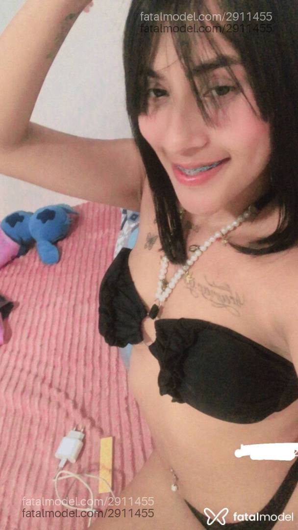 Acompanhante mulher morena (o) de olhos castanhos - Raichell