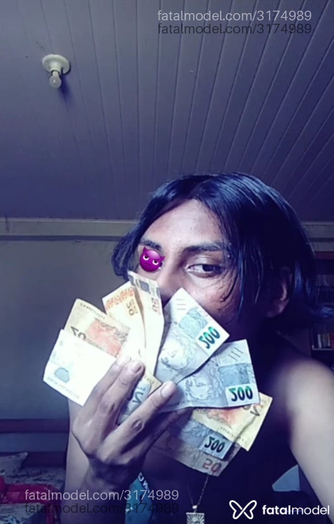 Acompanhante mulher trans morena (o) de olhos castanhos em Cuiabá - Kevin Oliveira