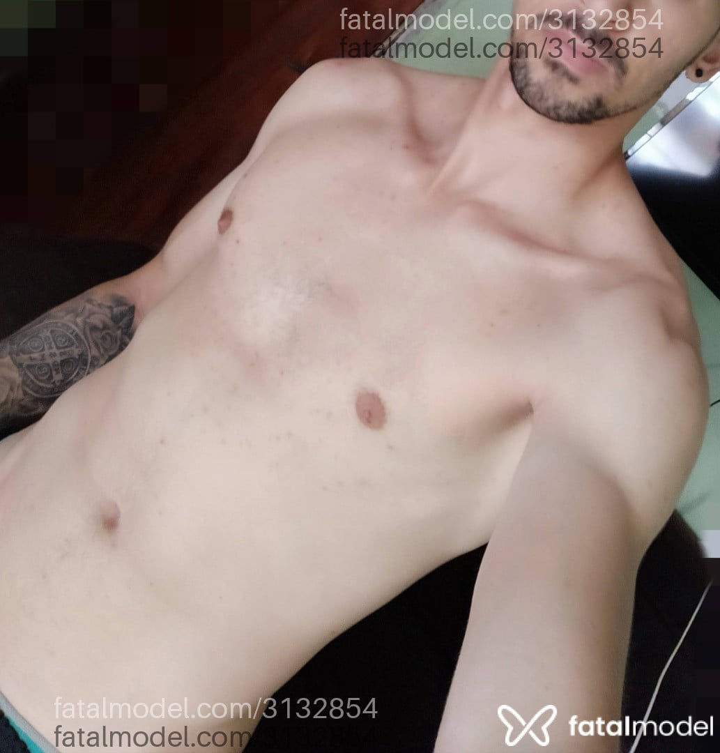 Acompanhante homem com cabelo castanho de olhos castanhos em Ourinhos - Amanteparamulher