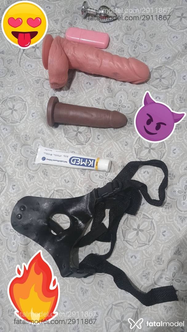Acompanhante homem com cabelo grisalho de olhos castanhos em Porto Velho - Lucas
