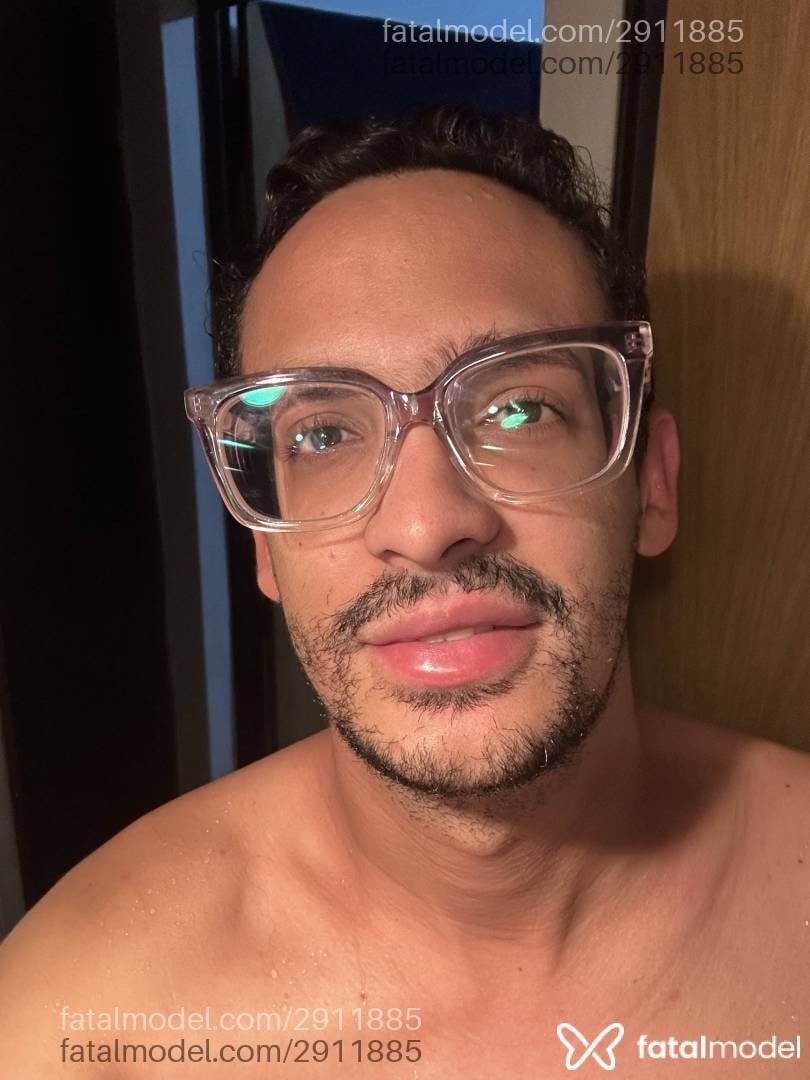 Acompanhante homem morena (o) de olhos castanhos em Belo Horizonte Acompanhante homem morena (o) de olhos castanhos em Belo Horizonte - Ruan Castro