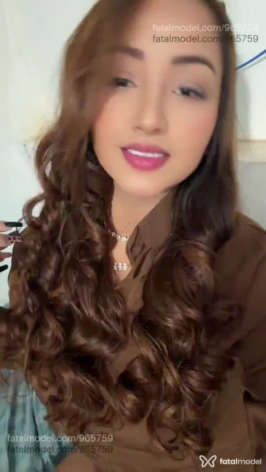 Acompanhante mulher morena (o) de olhos castanhos em Paulínia Acompanhante mulher morena (o) de olhos castanhos em Paulínia - Kamila