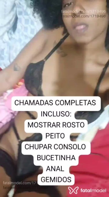 Acompanhante mulher com cabelo colorido de olhos castanhos em Virtual Acompanhante mulher com cabelo colorido de olhos castanhos em Virtual - Nicky Silva