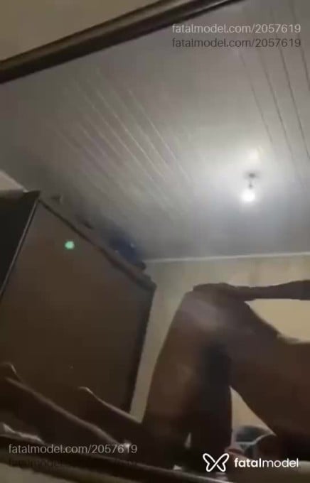 Acompanhante homem morena (o) de olhos castanhos em Toledo Acompanhante homem morena (o) de olhos castanhos em Toledo - Novinhosugarbaby