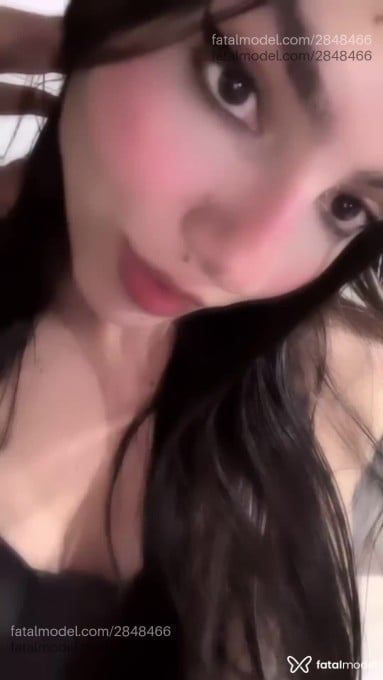 Acompanhante mulher trans morena (o) de olhos pretos - Ninfajuu Acompanhante mulher trans morena (o) de olhos pretos - Ninfajuu