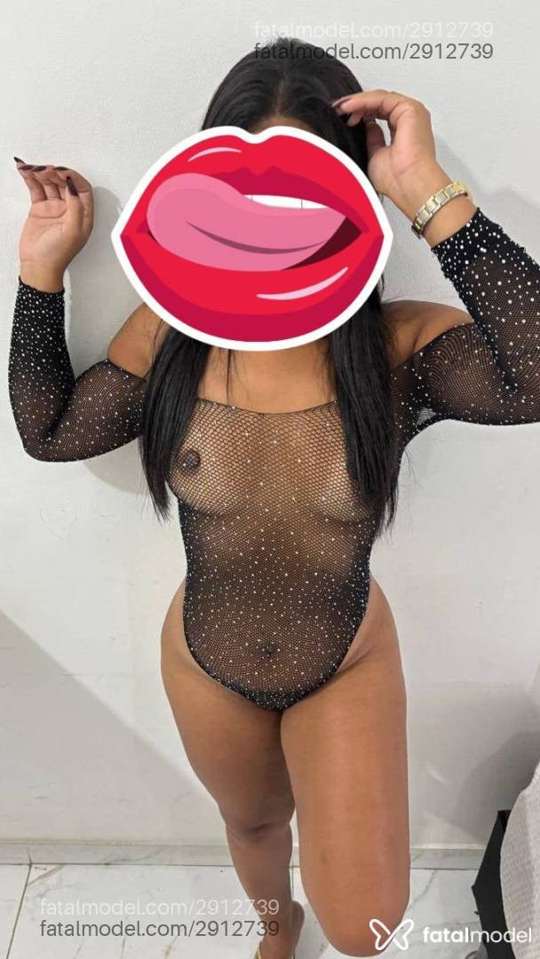 Acompanhante mulher com cabelo castanho de olhos castanhos em São Mateus - Larissa