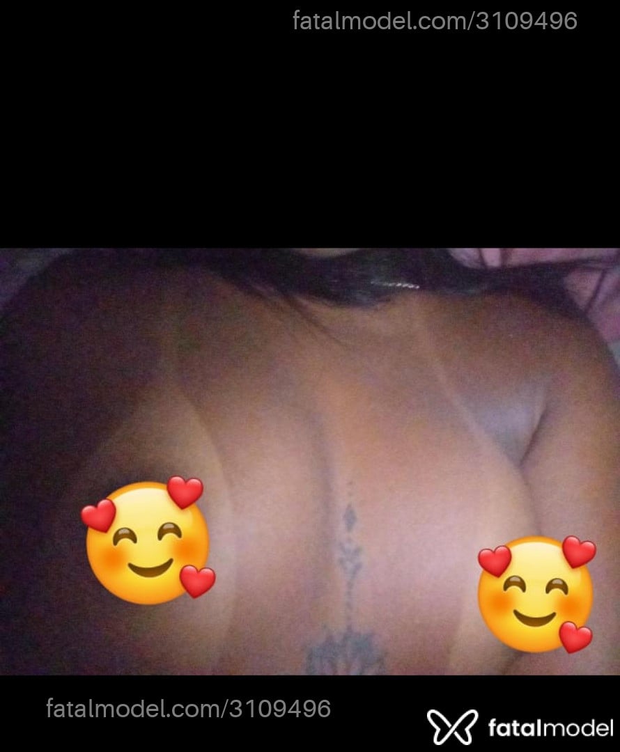 Acompanhante mulher morena (o) de olhos pretos em Macaé - Micaelly