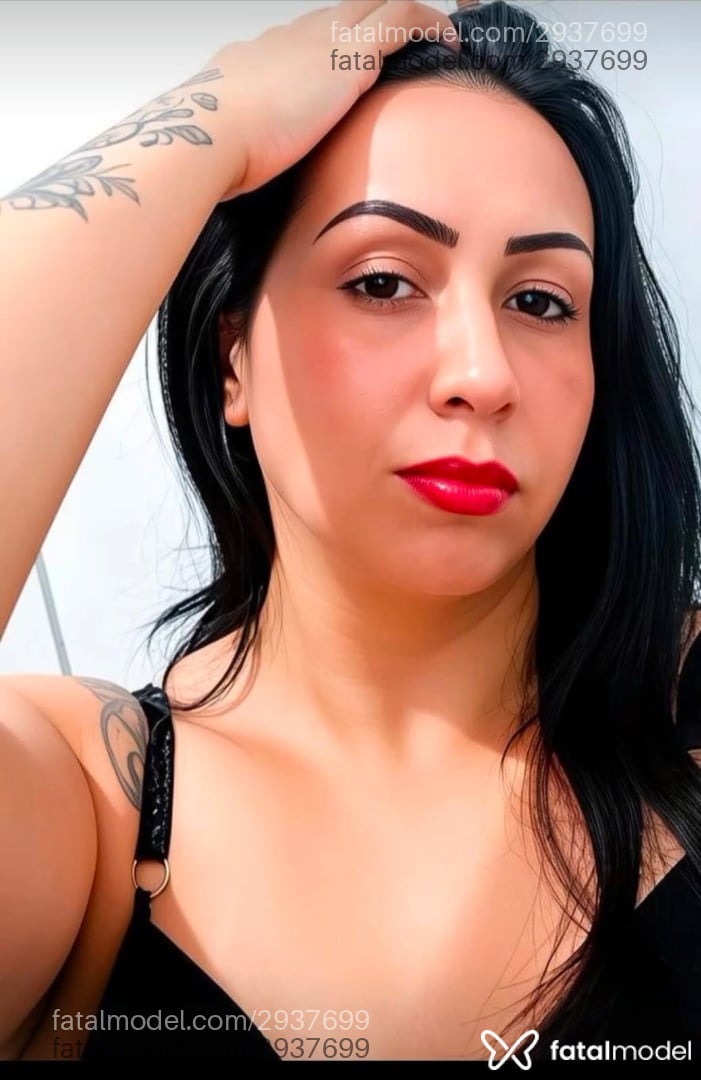 Acompanhante mulher morena (o) de olhos castanhos em Vitória - Lolla