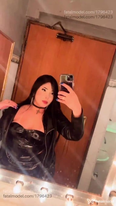 Acompanhante mulher morena (o) de olhos pretos em Rio de Janeiro - Ellena Moura
