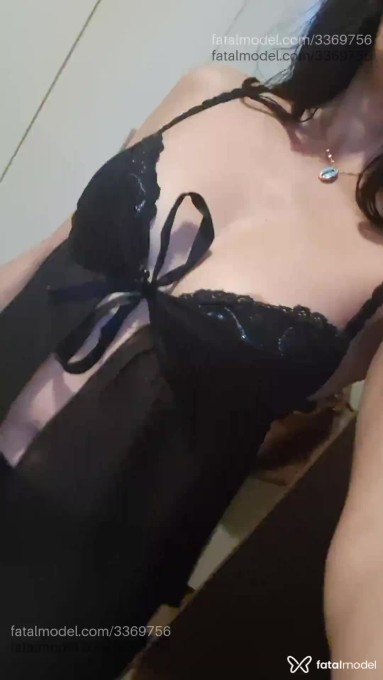Acompanhante mulher morena (o) de olhos pretos em Virtual Acompanhante mulher morena (o) de olhos pretos em Virtual - Bianca
