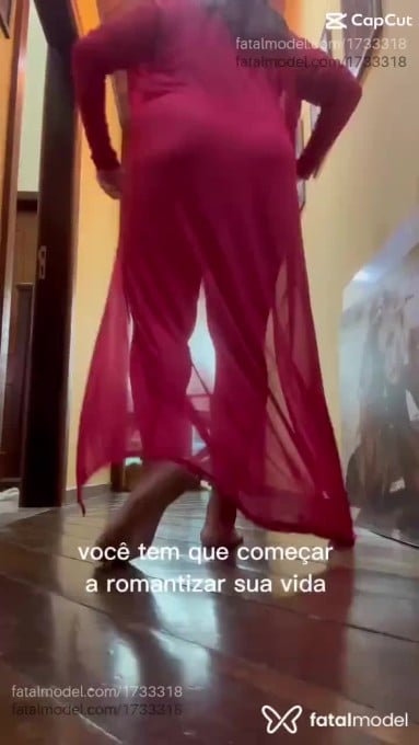 Acompanhante mulher com cabelo castanho de olhos castanhos em Virtual - Donadona