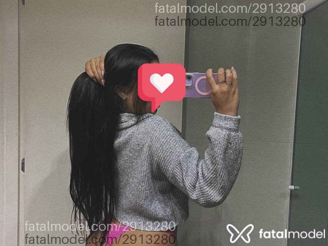 Acompanhante mulher com cabelo castanho de olhos mel em Barretos - Júlia Campos