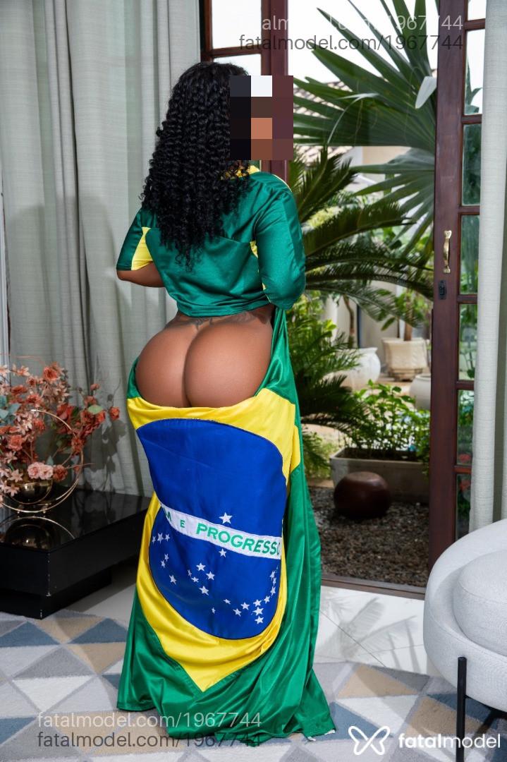 Acompanhante mulher morena (o) de olhos castanhos em Baixo Guandu - Kiara Galvão