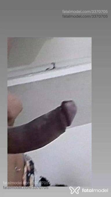 Acompanhante mulher trans com cabelo castanho de olhos pretos em Campo Grande Acompanhante mulher trans com cabelo castanho de olhos pretos em Campo Grande - Thatianne