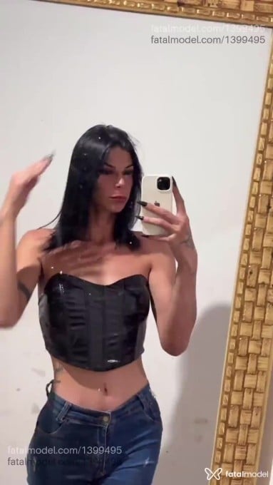 Acompanhante mulher trans morena (o) de olhos castanhos em Monte Carmelo Acompanhante mulher trans morena (o) de olhos castanhos em Monte Carmelo - Patrícia Mendy