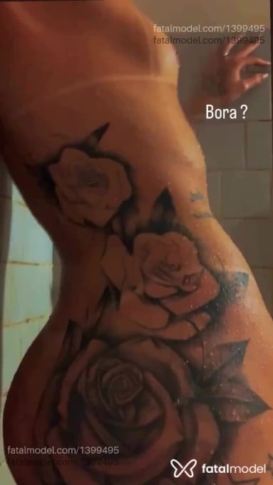 Acompanhante mulher trans morena (o) de olhos castanhos - Patrícia Mendy