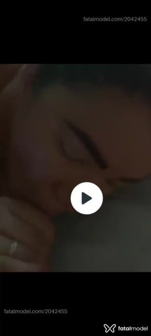 Acompanhante homem com cabelo grisalho de olhos castanhos em Tianguá Acompanhante homem com cabelo grisalho de olhos castanhos em Tianguá - Melrickcremoso