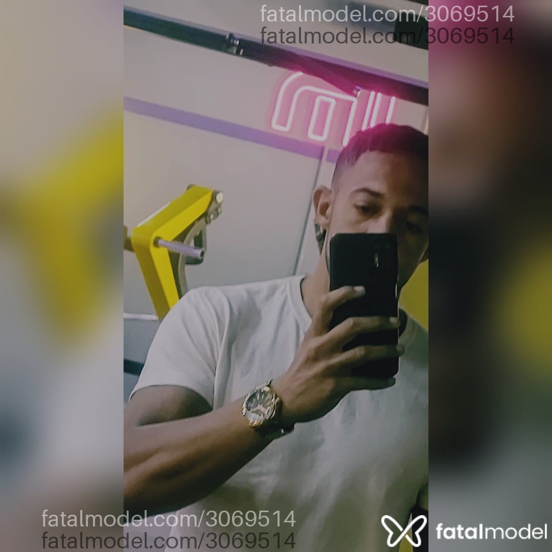 Acompanhante homem morena (o) de olhos pretos em Itumbiara - Danilo
