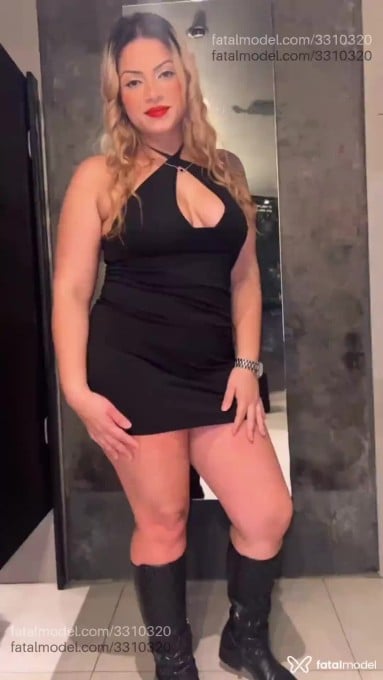 Acompanhante mulher loira (o) de olhos castanhos - Letícia Acompanhante mulher loira (o) de olhos castanhos - Letícia