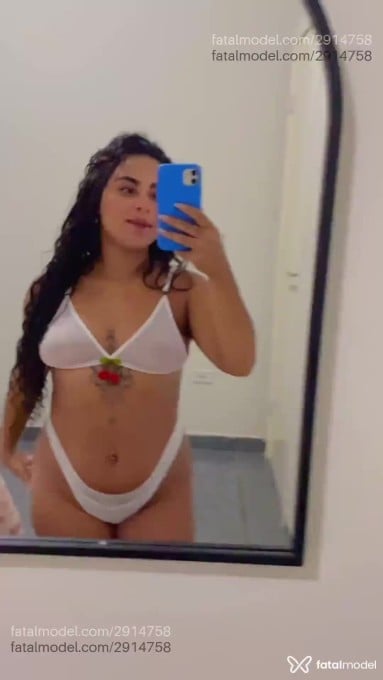 Acompanhante mulher com cabelo castanho de olhos castanhos em Aracruz - Serenah Trindade