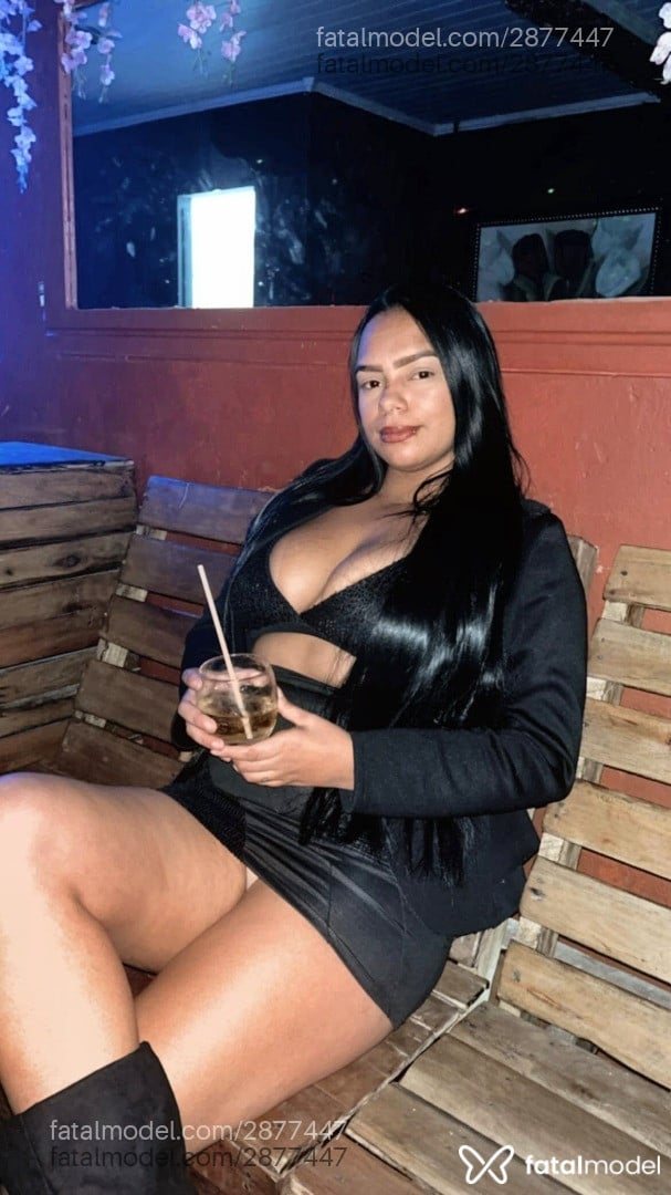 Acompanhante mulher morena (o) de olhos pretos em Barbacena - Jade Santos