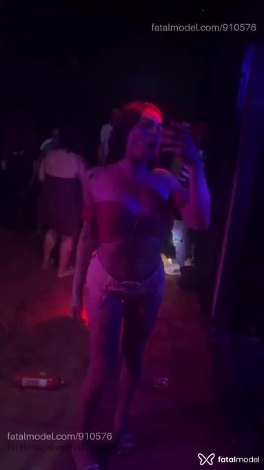 Acompanhante travesti morena (o) de olhos pretos em Lucas do Rio Verde Acompanhante travesti morena (o) de olhos pretos em Lucas do Rio Verde - Kethely Bortoniely
