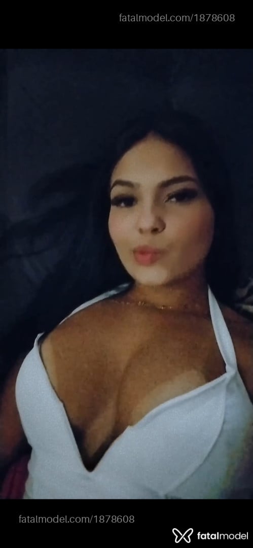Acompanhante mulher com cabelo castanho de olhos castanhos em Cabo Frio - Mary