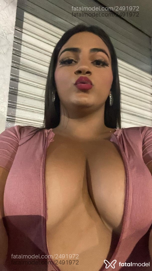 Acompanhante mulher trans morena (o) de olhos pretos em Campina Grande Acompanhante mulher trans morena (o) de olhos pretos em Campina Grande - Gleyce Lima