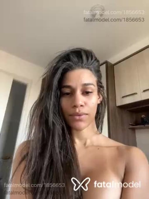 Acompanhante mulher morena (o) de olhos pretos em São Paulo - Samira Vaz