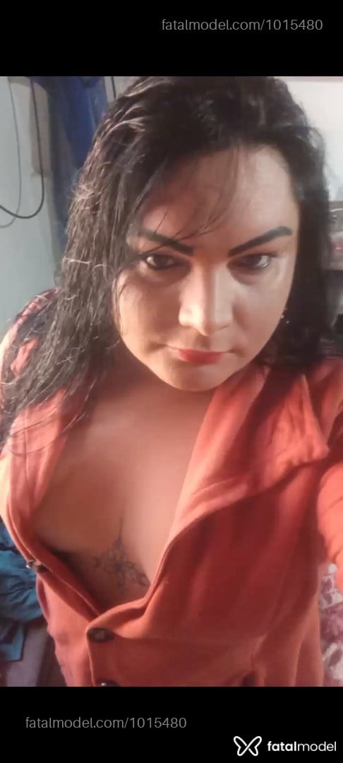 Acompanhante homem trans morena (o) de olhos castanhos em Novo Horizonte - Luana