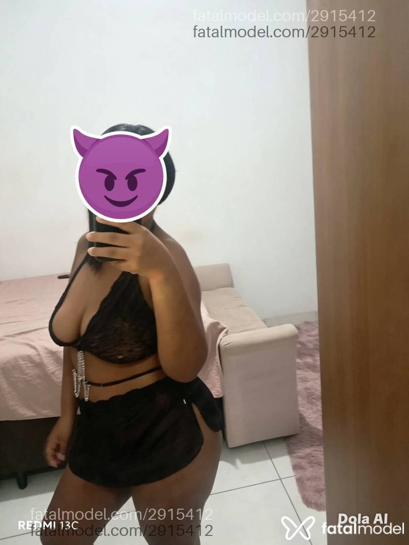 Acompanhante mulher morena (o) de olhos pretos - Ysa