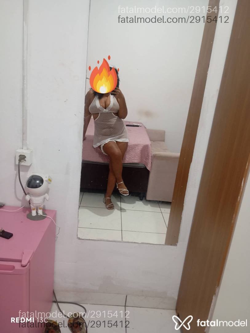 Acompanhante mulher morena (o) de olhos pretos - Ysa