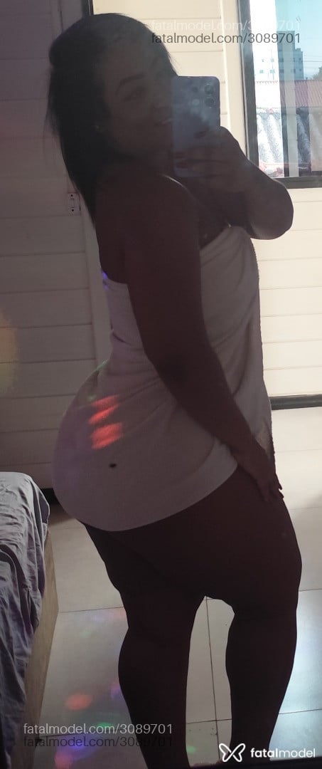Acompanhante mulher morena (o) de olhos pretos em Tijucas - Luana Morena Quent